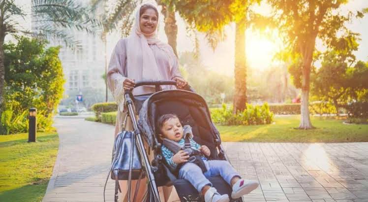 സര്‍ക്കാര്‍ ജീവനക്കാരായ വനിതകള്‍ക്ക് ‘കെയര്‍ ലീവു’മായി ഷാർജ