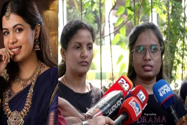 ദിയ കൃഷ്ണയുടെ സ്ഥാപനത്തിലെ സാമ്പത്തിക തട്ടിപ്പ്: ക്രൈം ബ്രാഞ്ചിന് മുന്നിൽ കീഴടങ്ങി മുന്‍ ജീവനക്കാർ