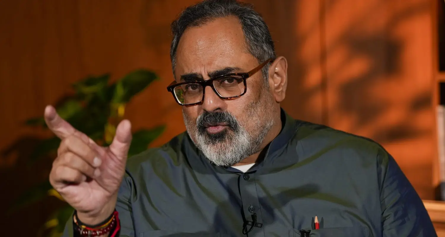 പുണ്യമായ പതിനെട്ടാം പടിയുടെ ഭാഗങ്ങൾ പോലും കൊള്ളയടിക്കപ്പെട്ടിരിക്കുന്നു; സിബിഐ അന്വേഷണം തന്നെ വേണം: രാജീവ് ചന്ദ്രശേഖർ